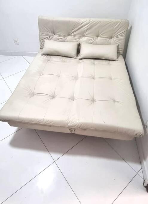 Quarto E Sala A Uma Quadra Da Praia Copacabana Posto 02 리오데자네이루 외부 사진